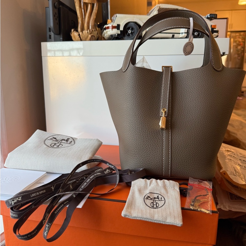 Hermes Picotin 22 Etoupe Color Gold Hardware 2025